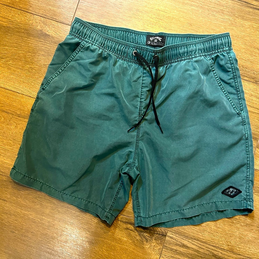 Billabong men’s shorts